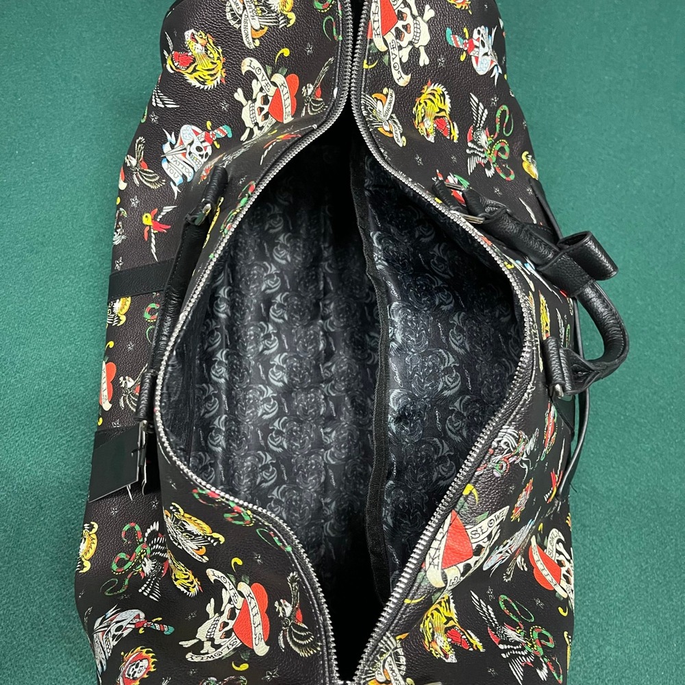 Ed Hardy Duffle Bag Black Tattoo Flash Print Vegan Leather Laptop Sleeve Travel - Picture 11 of 12